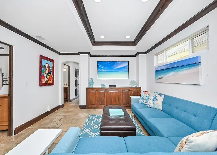 3 Bedroom Luxury Home Steps To Balboa Fun Zone